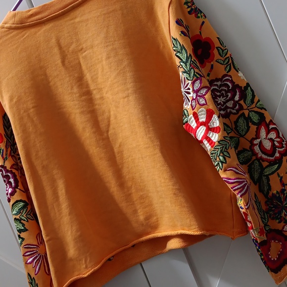 THEUGLYGIRL...TRUNK AND FUNK SWEATSHIRT..SIZE MEDIUM - Picture 6 of 9